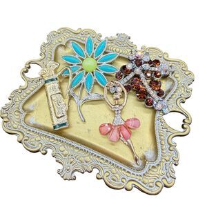 Vintage Brooch Lot: Jewelry Crafting, Repurposing
